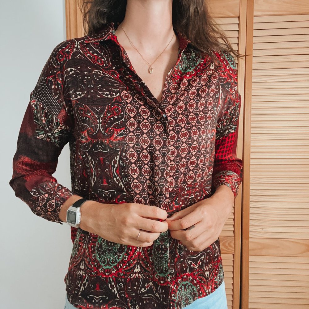Zara Patterned Button-Up - Picture 2 of 2